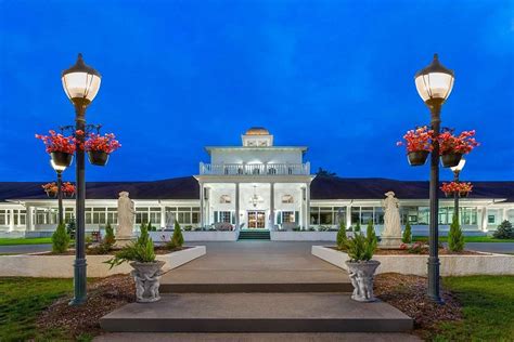 Four seasons pembine - The Four Seasons Island Resort, located in northeast Marinette County is on Miscauno Island near Pembine, Wisconsin. This magnificent icon stands tall on Miscauno Island surrounded by a 9 hole ... 